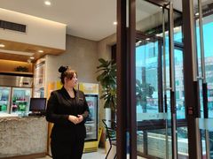 -赶海部落海鲜城(海阳路店)