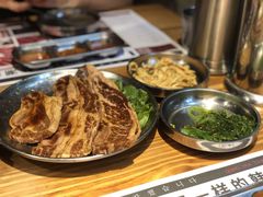 -青瓦炭韩潮烤肉(花园道店)
