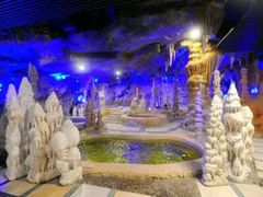 -泉城欧乐堡戏水湾艺术养生温泉