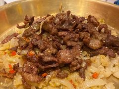 酸菜炒羊肉-丝路金桃·新疆菜(徐汇店)
