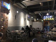 大堂-有局·成都市井烧烤·精酿啤酒(双楠店)