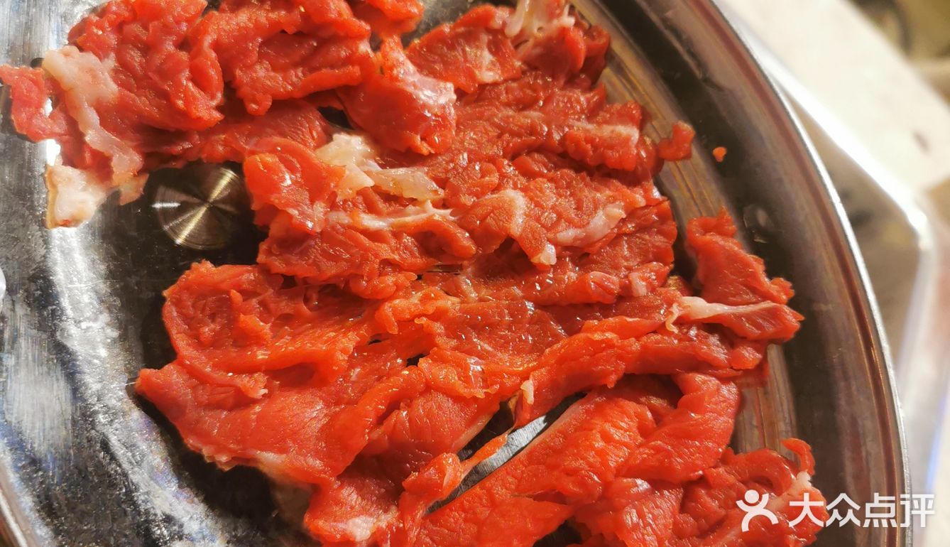福州[加油]性价比极高的牛肉自助火锅！