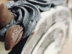 黑芝麻芝士犇犇卷-星巴克臻选(杭州万象城店)