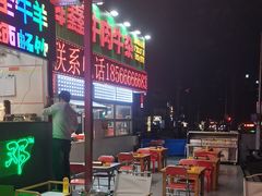 -养牛邓·潮汕牛肉海鲜自助火锅(广州店)