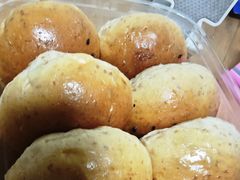 -龙山村烘焙工坊(杨庄店)