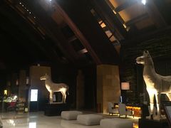 -三亚湾海居铂尔曼度假酒店