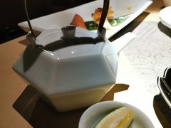 -穹六人间 people 6(岳阳路店)