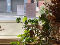 -FLOVIE FLORIST CAFE