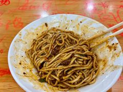 素椒杂酱面-华兴街自力面店