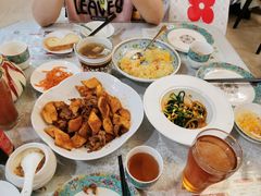 -汗腾格里·风味餐厅(新疆驻京办店)