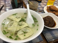 -潘国仙耳光馄饨(黄家阙路店)