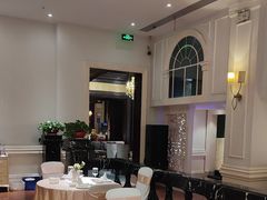 -王府井酒店(金桥港湾店)