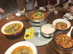 -万重锦·人文川菜馆(骡马市店)