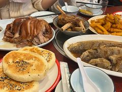 -聚首堂·特色小吃·肘子(什刹海德胜门店)