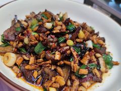 -老湘亲·品鉴湘菜(蔡塘爱琴海店)