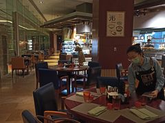 大堂-怡咖啡海鲜自助餐厅(浦东香格里拉店)