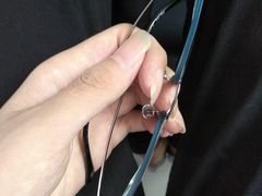-诺柯视眼镜-蔡司依视路官方工厂店(淞南一店)