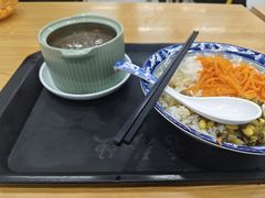 -长安大学渭水滋兰苑餐厅