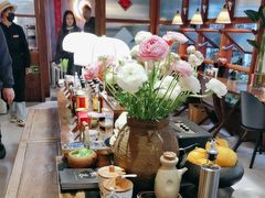 -银米·云南传统过桥米线(双廊黑金冠店)