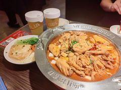 -胖哥俩肉蟹煲(华贸店)
