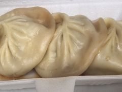 -老西白点心店