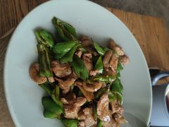 -蜜桃餐厅·伴山(湖滨商业街店)