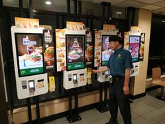 -麦当劳(军博店)