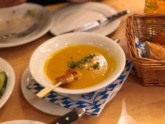 胡萝卜鸡肉串汤-Restaurant Paulaner am Dom