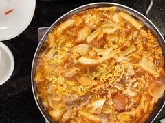 -炙韩料理·部队锅专门店