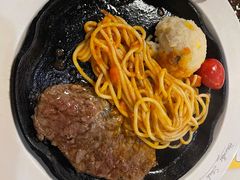 -豪客来牛排(中央花苑店)