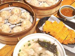 -馋三尺蟹粉小笼(人民广场店)