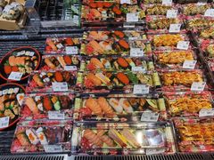 -胖东来生活广场(健康路店)