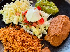 -Pistolera Mexican Cantina女枪手墨西哥餐厅(碧云路店)