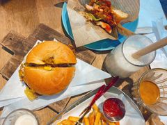 -Catch Bagel(芳草地店)