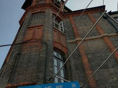 -梅记大块头爆鱼店(乍浦路店)