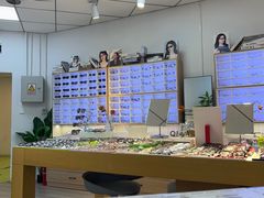 -天空之镜眼镜店蔡司依视路配镜授权零售店(望京颐堤港店)