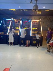 -蹦蹦乐园(南桥百联店)