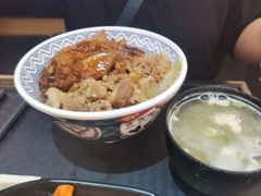 川香茄子牛肉饭-吉野家(成都时代奥莱店)