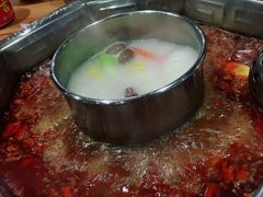 -麻辣英雄重庆火锅(二城广场店)