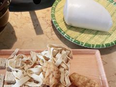 -陈大锅·岳阳鱼馆·地道岳阳菜(美食街店)