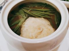 清炖莼菜银鱼狮子头-银都上海菜馆(粤海东路店)