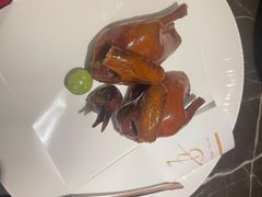 -海派悦庭·海胆烧麦·新融合菜(凯德广场店)