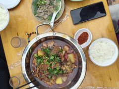 -大众跷脚牛肉馆·非遗传承单位(峨眉山店)