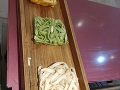 -九鼎轩脆毛肚火锅(三钢里店)