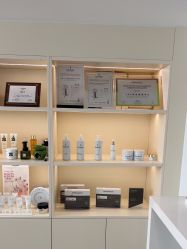 -JNK皮肤管理中心