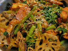 -虾巢(维多利·摩尔城店)