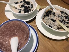 椰奶滑爽龟苓膏-芝九草堂(HAPPY站台店)