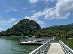 -星湖旅游景区七星岩