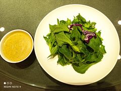 -新颐园本帮江浙菜·红烧猪手煨鲍鱼·红烧肉(顾村公园电台路店)