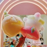 男孩子眼里的光，奥特曼要打败小怪兽~